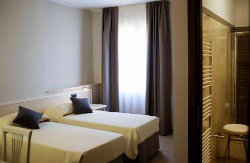 Roggiano Gravina Hotel | Hotel Palazzo Salerno