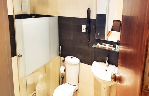 Kozhinjampara Hotel | Hotel Palm Shore