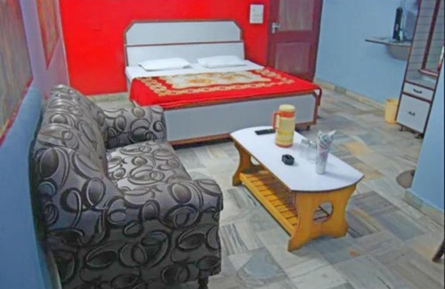 Pathankot Hotel | Hotel Parag, Gurdaspur Road, Pathankot