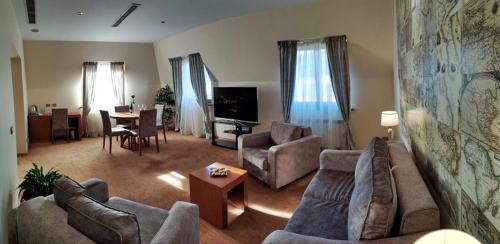 Sliven Hotel | Hotel Park Central
