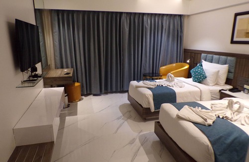 Gannavaram Hotel | Hotel Park Elite