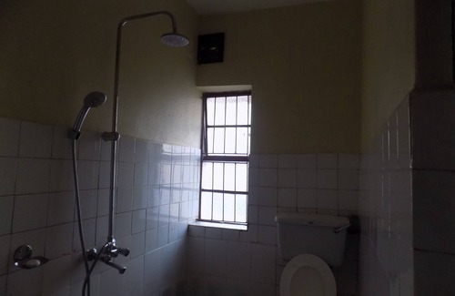 Ishaka Hotel | Hotel Park House