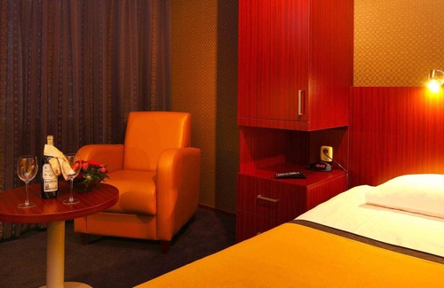 Municipality of Veendam Hotel | Hotel Parkzicht