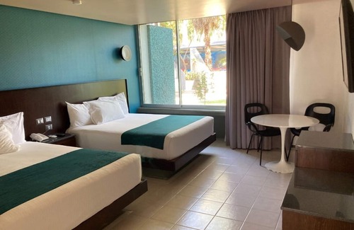Abasolo Hotel | Hotel Parque Acuático La Caldera