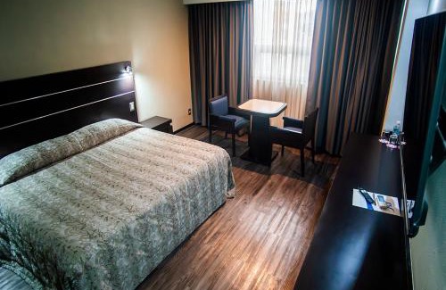 Tlalnepantla de Baz Hotel | Hotel Parque Satelite