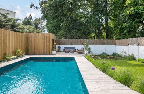 Serin Villa | Hôtel Particulier Vintage and and design house with pool