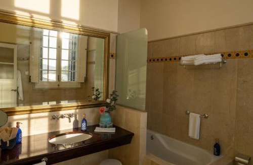 Naron Hotel | Hotel Pazo Libunca