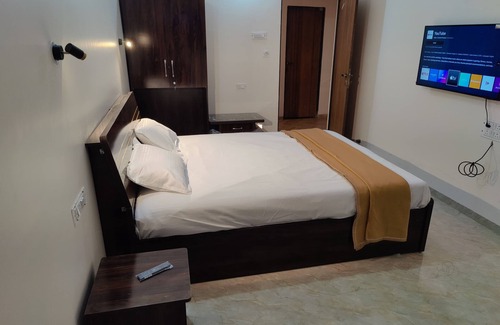 Akalkot Hotel | Hotel Pearl