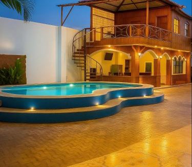 Pedernales Hotel | Hotel Pedernales MrRobert