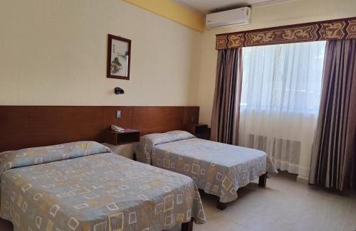 Esterito Hotel | Hotel Pekin