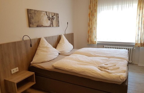 Wesel Hotel | Hotel Pension Haus Pooth