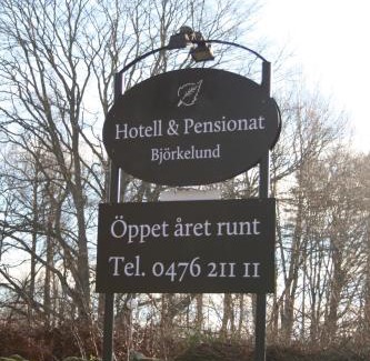 Stenbrohult House | Hotel & Pensionat Björkelund