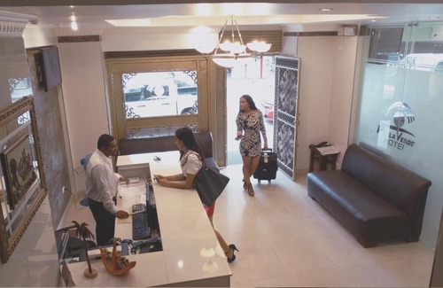 Esmeraldas Hotel | Hotel Perla Verde