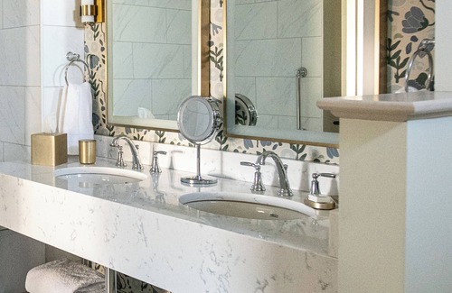 Petersburg Hotel | Hotel Petersburg, Tapestry Collection By Hilton