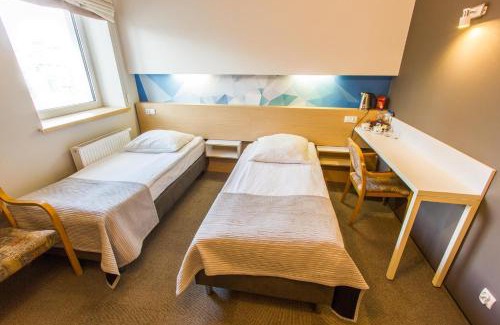 Ostrow Wielkopolski Hotel | Hotel Platan
