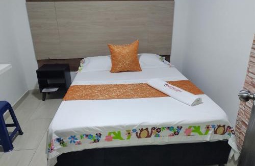 Florencia Hotel | Hotel plaza centro la 16