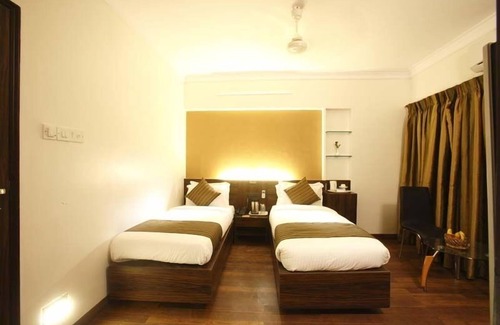 Chembur East Hotel | Hotel Plaza