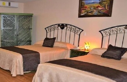 Zapotlan de Juarez Hotel | Hotel Plaza Pachuca