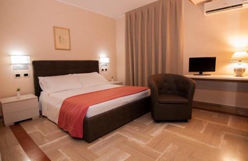 San Michele di Ganzaria Hotel | Hotel Pomara