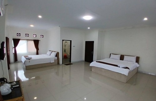 Batu Karas Hotel | Hotel pondok putri