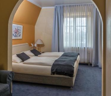 Rhein-Erft-Kreis District Hotel | Hotel Pontivy