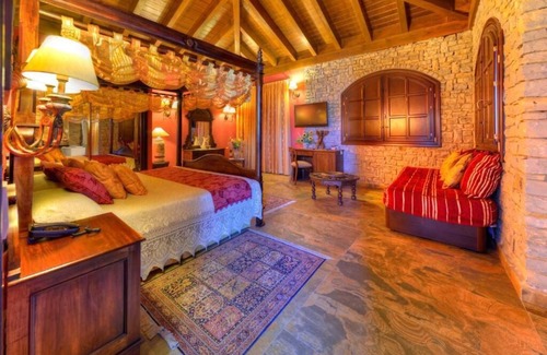 Zahara de los Atunes Hotel | Hotel Porfirio
