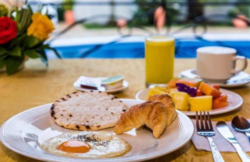 El Castillo Hotel | Hotel Portales Del Campestre