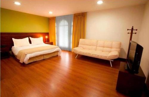 El Castillo Hotel | Hotel Portales Del Campestre