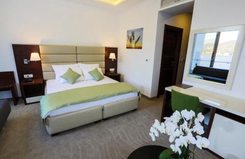 Sutomore Hotel | Hotel Porto Sole