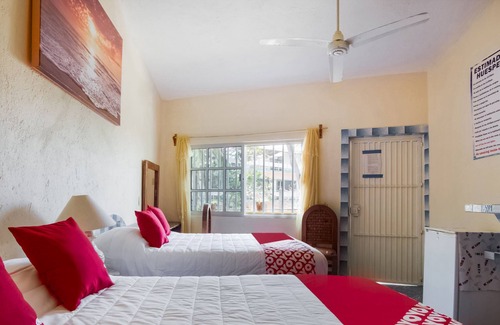 San Patricio Melaque Hotel | Hotel Posada Esmeralda
