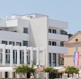 Preko Hotel | Hotel Preko Ugljan Island, Curio Collection By Hilton