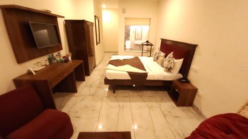 Sector 22 Hotel | Hotel Premium