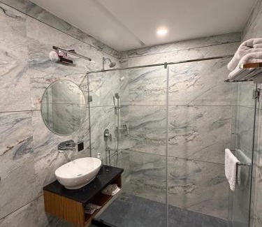 Gurdaspur Hotel | Hotel President Park