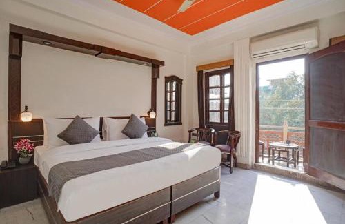 Ghaziabad Hotel | Hotel Prithvi Palace Near RDC & Santosh Hospital
