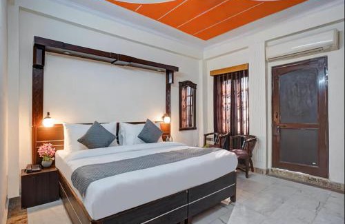 Ghaziabad Hotel | Hotel Prithvi Palace Near RDC & Santosh Hospital