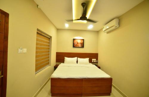 Kottakkal Hotel | Hotel Priya