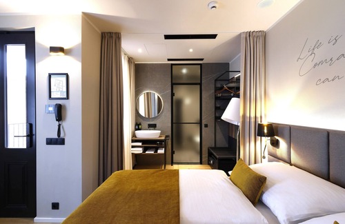 Zizkov Hotel | Hotel Prokop Square