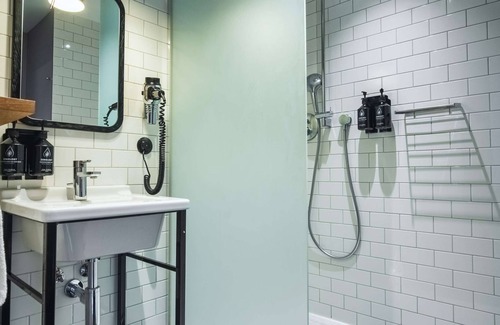 Karlin Hotel | Hotel PULSE8