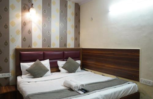 Noida Hotel | Hotel Quadis - Noida sec 15