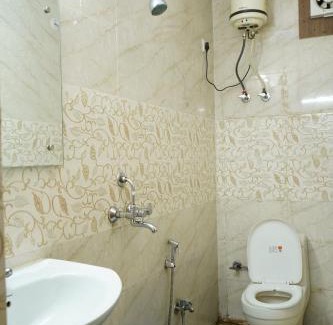 Noida Hotel | Hotel Quadis - Noida sec 15