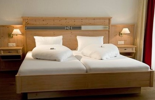 Leukerbad Hotel | Hotel Quellenhof Leukerbad