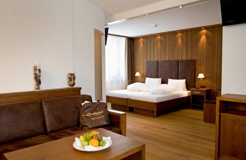 Leukerbad Hotel | Hotel Quellenhof Leukerbad