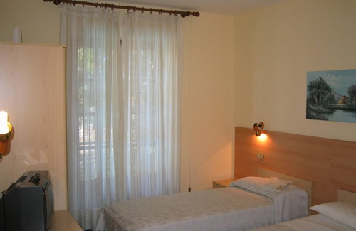 None Hotel | Hotel Quo Vadis