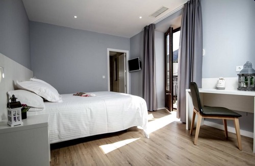 Ramales de la Victoria Hotel | Hotel Río Asón