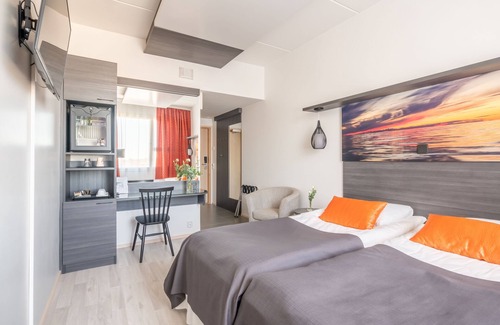Raahe Hotel | Hotel Raahen Hovi