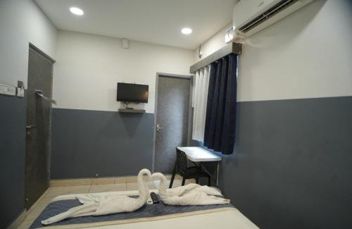 Ekkatuthangal Hotel | HOTEL RAAJ GRAND