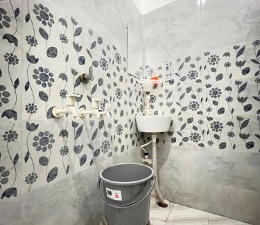Faizabad Hotel | Hotel Raghukul Palace Ayodhya-By Admiral Group Of Hotels