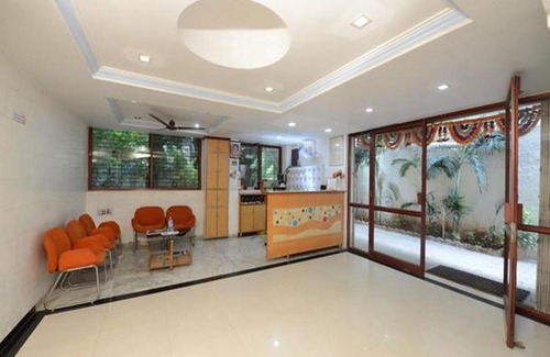 Sayajiganj Hotel | Hotel Rahi Inn