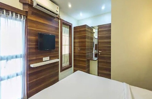 Ahmednagar Hotel | Hotel Raj Palace