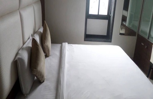 Ahmednagar Hotel | Hotel Raj Palace